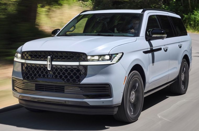 Lincoln's Next Chapter: The 2025 Navigator Redefines Luxury SUV 